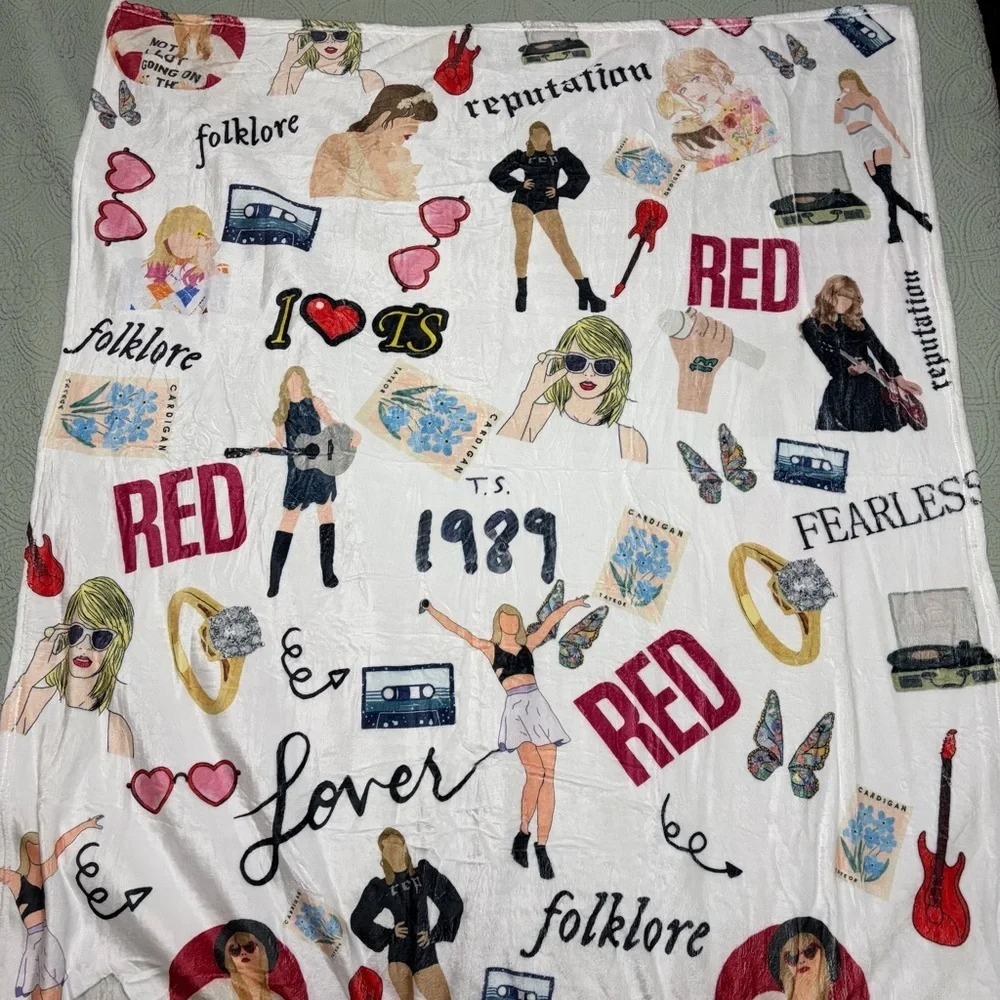 Taylor Swift Fan Art Fleece Throw Blanket | Red 1989 Folklore Fearless